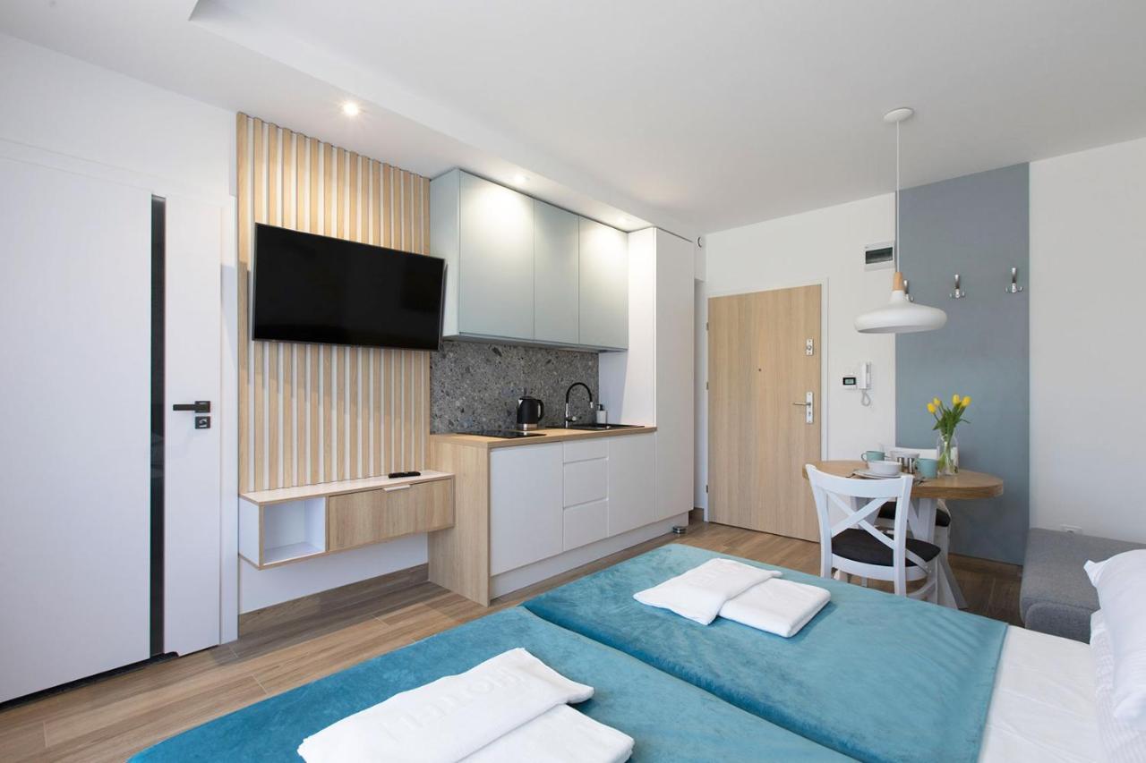 Willa Przy Porcie - Apartamenty Z Aneksami Kuchennymi Ustka Esterno foto