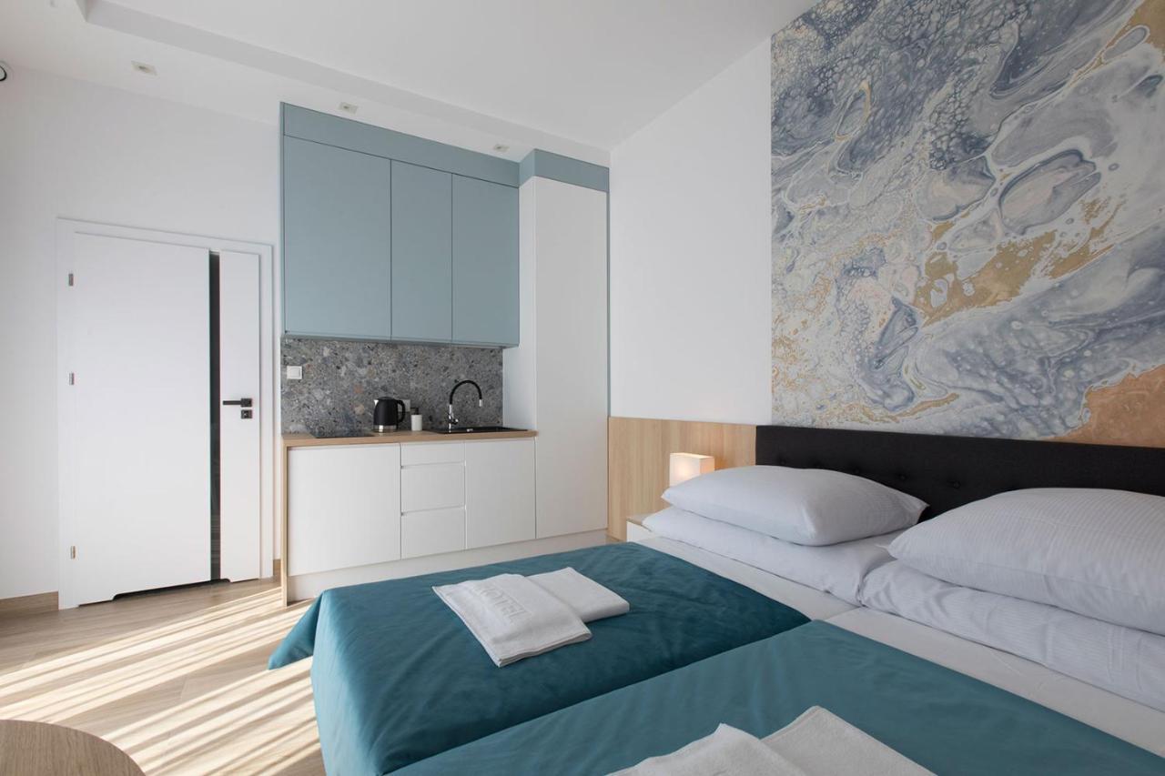 Willa Przy Porcie - Apartamenty Z Aneksami Kuchennymi Ustka Esterno foto