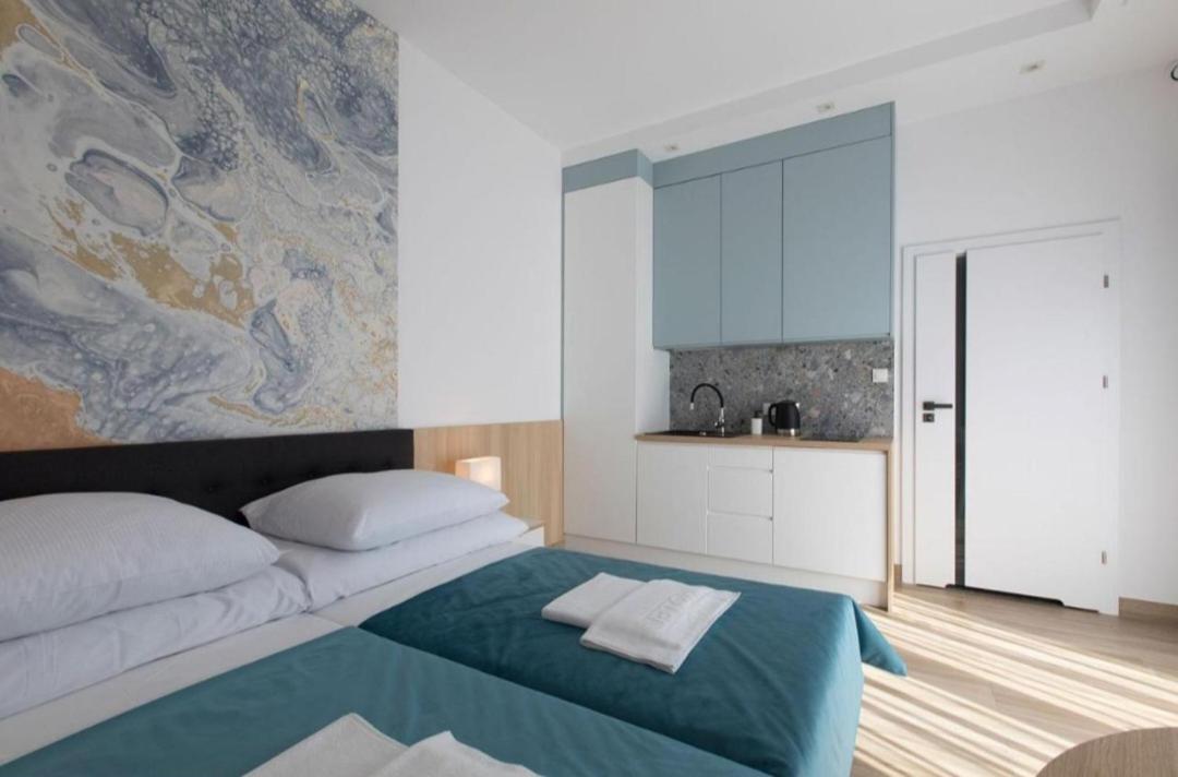 Willa Przy Porcie - Apartamenty Z Aneksami Kuchennymi Ustka Esterno foto